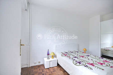 Bedroom Furnished apartment - 36m² - 1 bedroom - Porte de Saint-Cloud - Paris