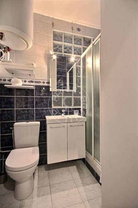 Bathroom Furnished studio - 25m²  - Montorgueil - Paris