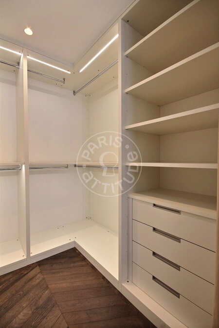 Altro Appartamento arredato - 99m²  - 2 locali - Triangle d'Or - Parigi