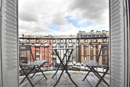 Balcony Furnished apartment - 99m²  - 3 bedrooms - Alésia - Paris