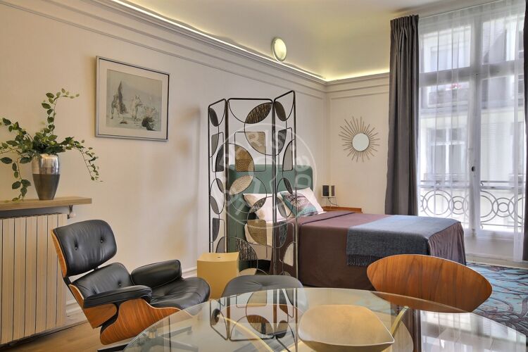 Salon - Studio meublé - Paris 75008 - 14311