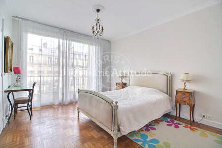 Bedroom Furnished apartment - 117m²  - 3 bedrooms - Trocadéro - Paris