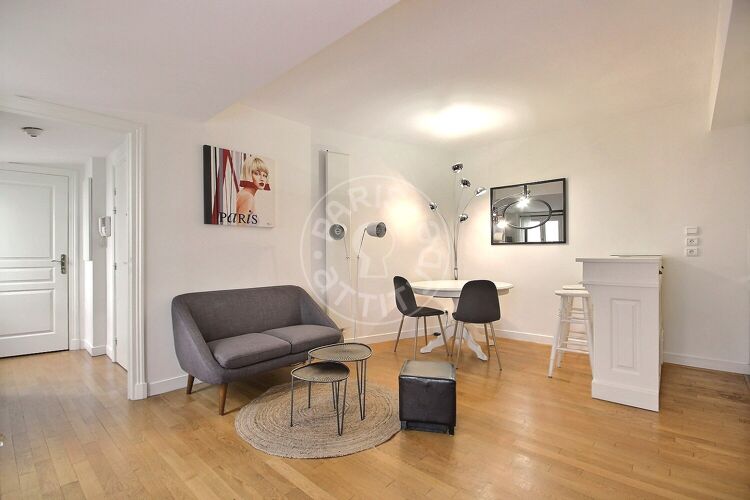 Salon - Studio alcove meublé - Paris 75008 - 14338