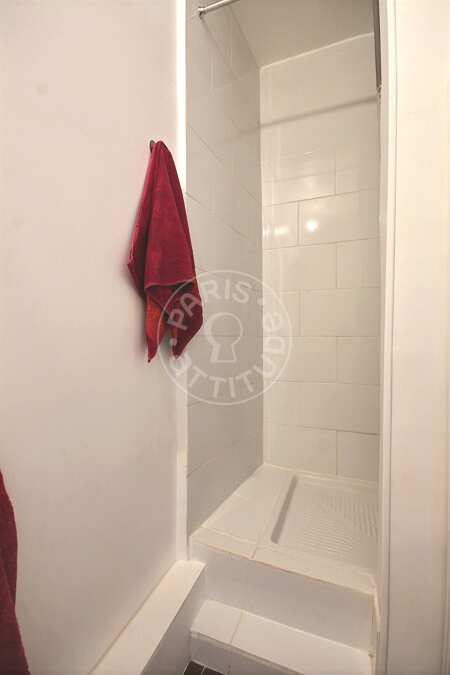 Badezimmer Möblierte wohnung - 29m²  - 1 Zimmer - Guy Môquet - Paris