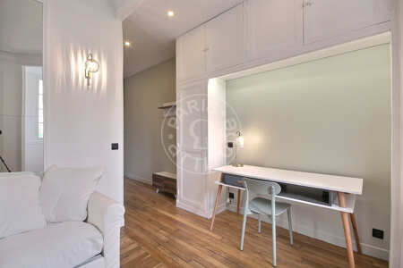 Salon Appartement meublé - 47m²  - 1 chambre - Mirabeau - Paris