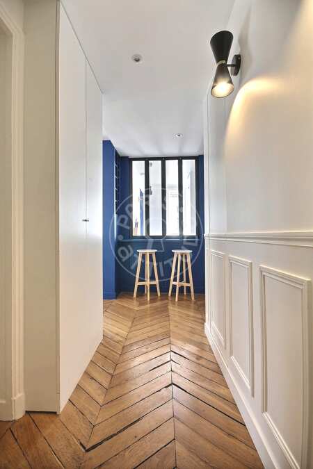 Entrada Apartamento mobilado - 53m²  - 2 quartos - Moulin Rouge / Pigalle - Paris