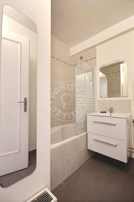Casa de banho Quitinete mobilado - 22m²  - Bir-Hakeim - Paris