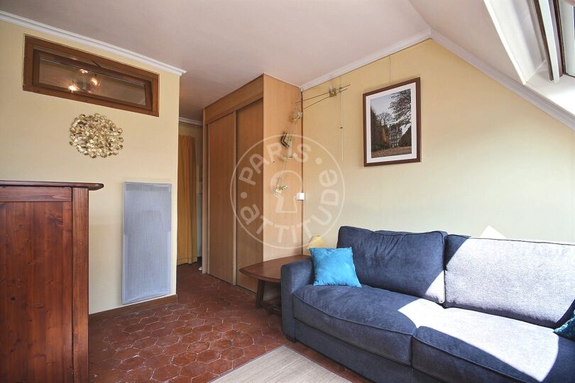 Monolocale arredato - Parigi 75008 - 14366