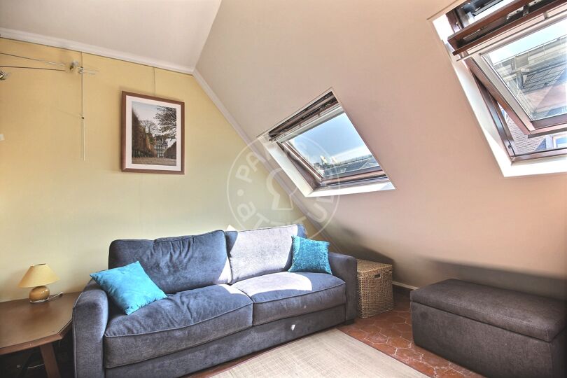 Monolocale arredato - Parigi 75008 - 14366