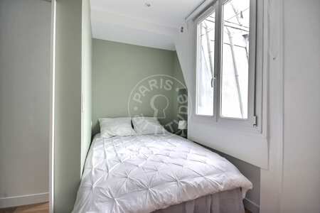 Camera da letto Mansardato arredato - 28m²  - Montorgueil - Parigi