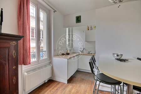 Cuisine Studio meublé - 24m²  - Place d'Italie - Paris