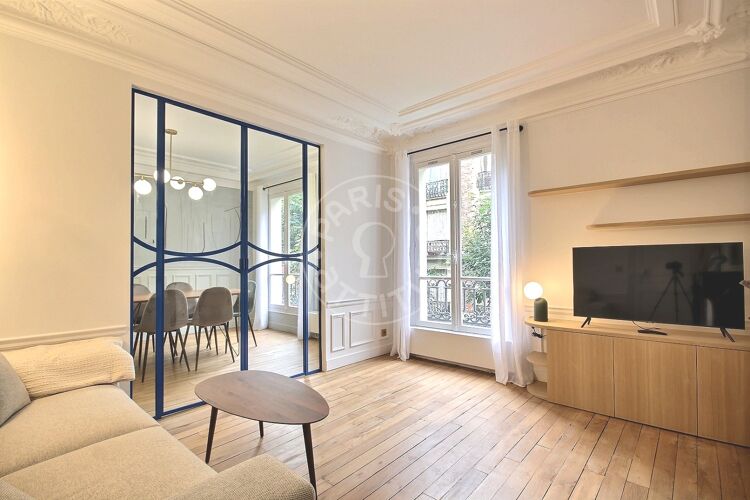 Sala - 1 quarto mobiliado - Paris 75018 - 14386
