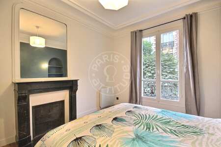 Quarto Apartamento mobilado - 57m²  - 1 quarto - Montmartre / Place des Abbesses - Paris