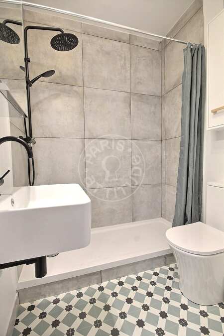Casa de banho Studio mobilado - 24m²  - Arc de Triomphe - Paris