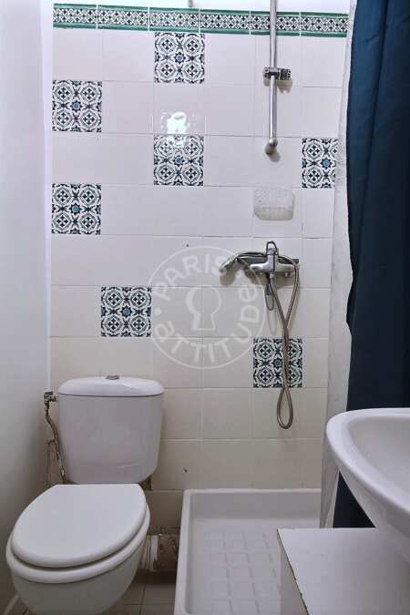 Casa de banho Apartamento mobilado - 27m²  - 1 quarto - Oberkampf - Paris