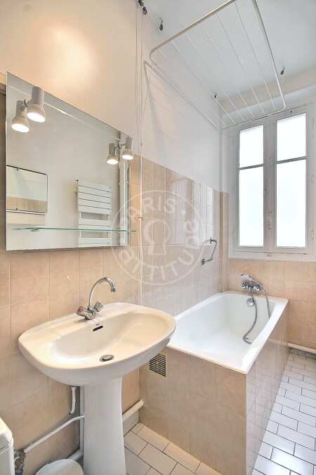 Bagno Appartamento arredato - 73m²  - 1 locale - Ecole Militaire / Unesco / Duroc - Parigi