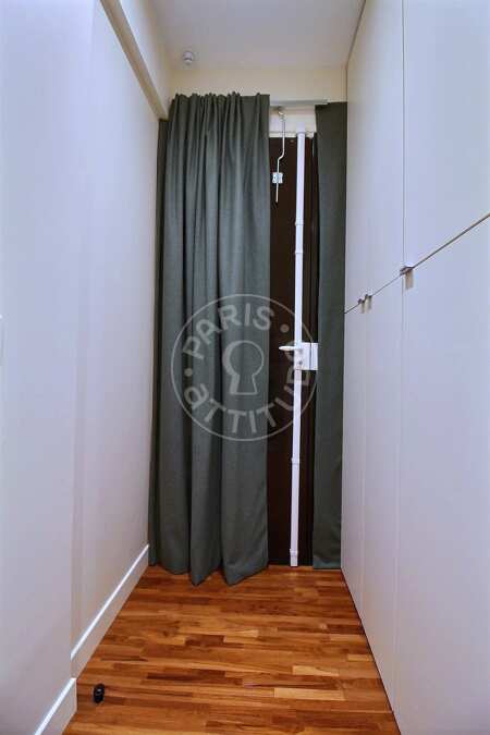 Entrance Furnished studio - 31m²  - Montmartre / Place des Abbesses - Paris
