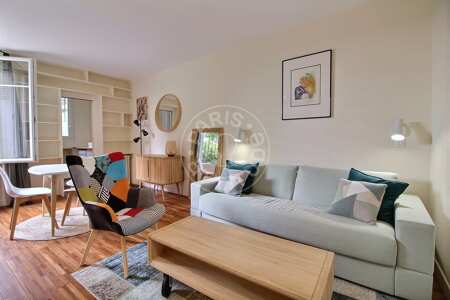 Living room Furnished studio - 31m²  - Montmartre / Place des Abbesses - Paris