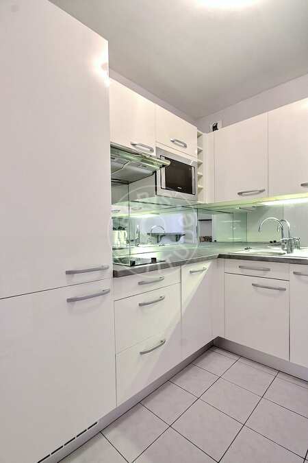 Cocina Estudio amueblado - 30m²  - Suresnes
