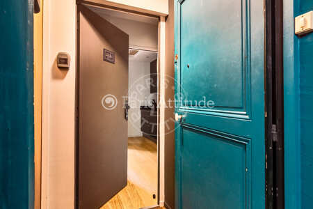 Entrée Studio meublé - 21m²  - Saint-Germain - Paris
