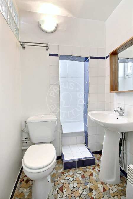 Salle de bain Studio alcove meublé - 28m²  - Temple - Paris