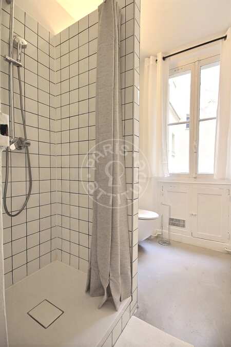 Salle de bain Appartement meublé - 30m²  - 1 chambre - Oberkampf - Paris