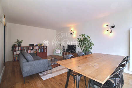 Salon Appartement meublé - 70m²  - 2 chambres - Canal Saint-Martin - Paris