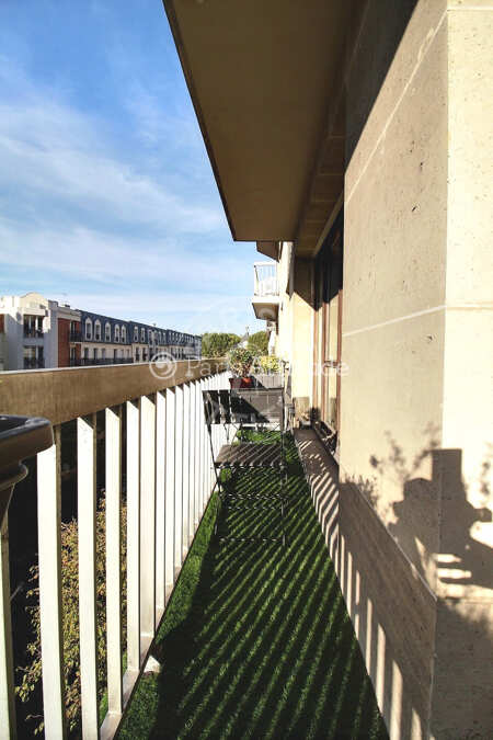 Balcon Appartement meublé - 70m²  - 2 chambres - Canal Saint-Martin - Paris