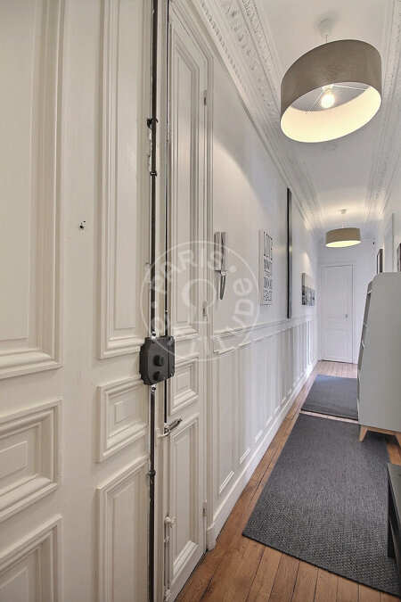 Entrance Furnished apartment - 58m²  - 2 bedrooms - Pasteur - Paris