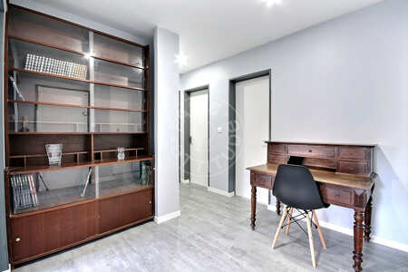 Entrance Furnished apartment - 65m²  - 2 bedrooms - Pantin