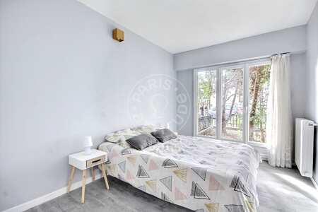 Bedroom Furnished apartment - 65m²  - 2 bedrooms - Pantin