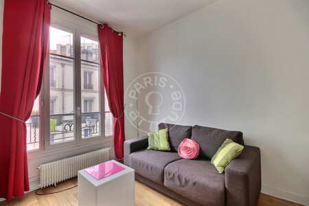 Sala Apartamento mobilado - 37m²  - 1 quarto - Montmartre / Place des Abbesses - Paris