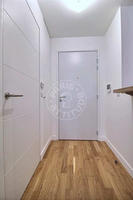 Eingangsbereich Möblierte wohnung - 38m²  - 1 Zimmer - Oberkampf - Paris