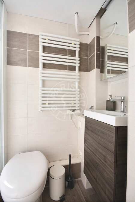 Bathroom Furnished studio - 24m²  - Gare de l'Est / Gare du Nord - Paris