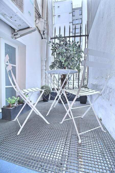 Balcone Appartamento arredato - 36m²  - 1 locale - Arts et Métiers - Parigi