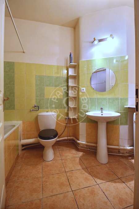 Salle de bain Appartement meublé - 41m²  - 1 chambre - Oberkampf - Paris