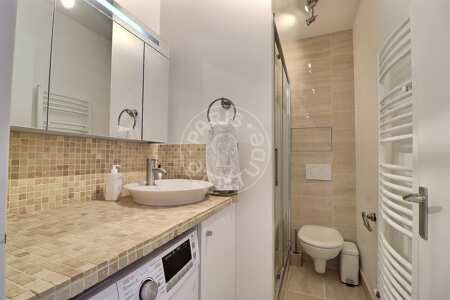 Casa de banho Studio mobilado - 27m²  - Bir-Hakeim - Paris