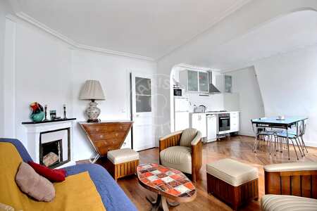 Living room Furnished apartment - 40m²  - 1 bedroom - Montmartre / Place des Abbesses - Paris