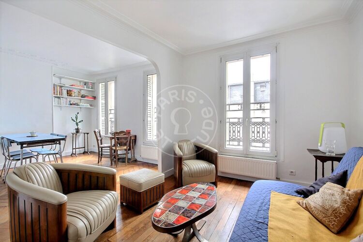Living room - Furnished 1 bedroom - Paris 75018 - 14517
