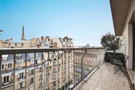 Balcony Furnished apartment - 81m²  - 2 bedrooms - Motte-Piquet Grenelle - Paris