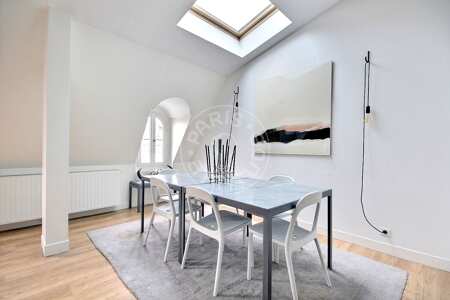 Dining room Furnished apartment - 102m²  - 2 bedrooms - Trocadéro - Paris