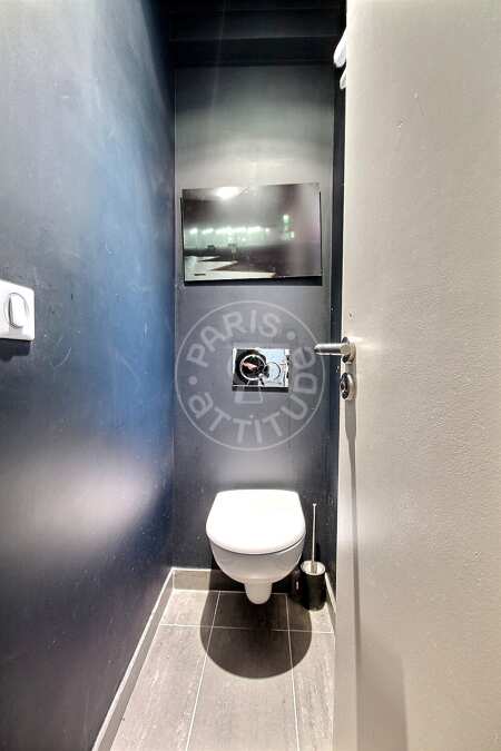 Toilet Furnished apartment - 102m²  - 2 bedrooms - Trocadéro - Paris