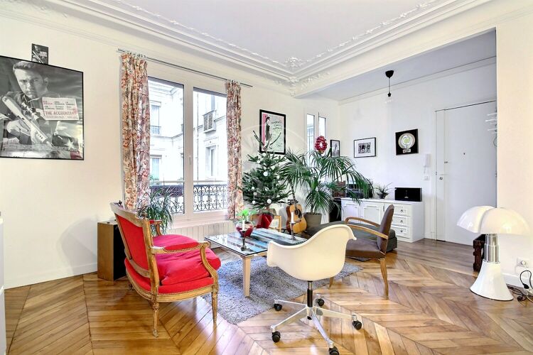 Living room - Furnished 2 bedrooms - Paris 75009 - 14526