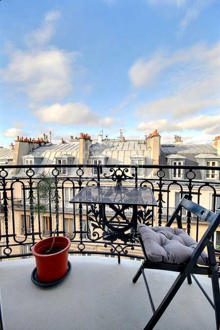 Balcón Piso amueblado - 85m²  - 2 dormitorios - Saint Placide - París