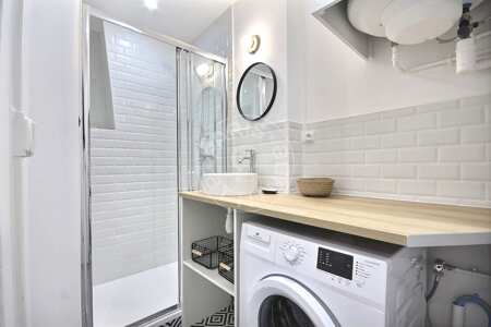 Casa de banho Apartamento mobilado - 28m²  - 1 quarto - Montmartre / Place des Abbesses - Paris