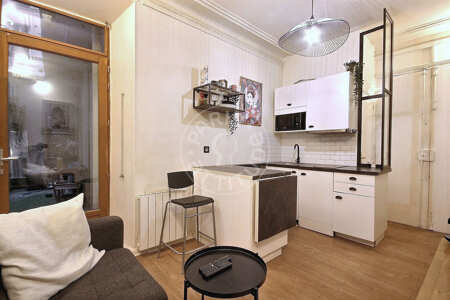Salotto Appartamento arredato - 36m²  - 2 locali - Montmartre / Place des Abbesses - Parigi