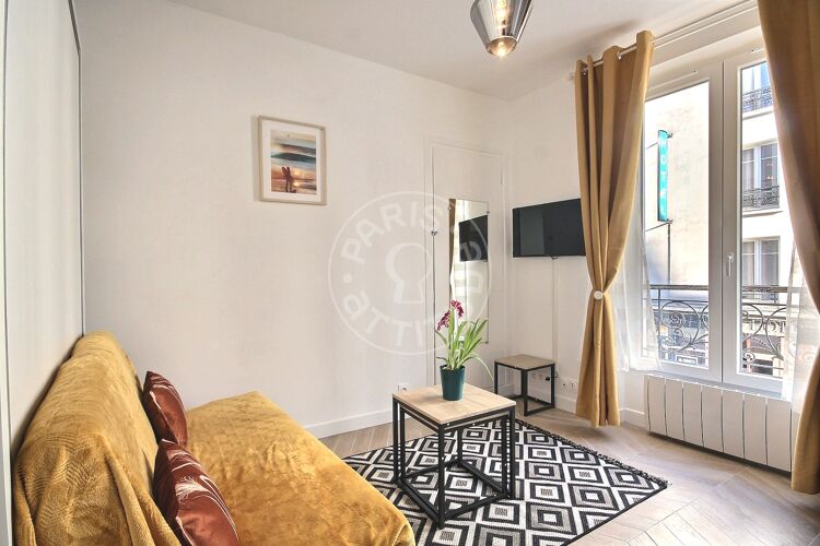 Salon - Studio meublé - Paris 75018 - 14555
