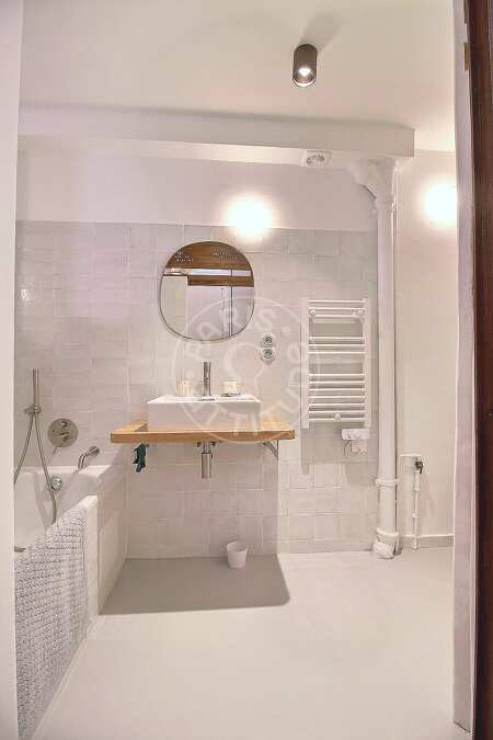 Casa de banho Studio mobilado - 32m²  - Le Marais - Paris