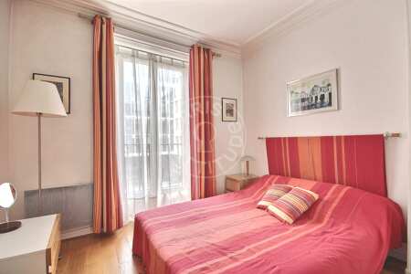 Bedroom Furnished apartment - 43m²  - 1 bedroom - Bourse - Paris