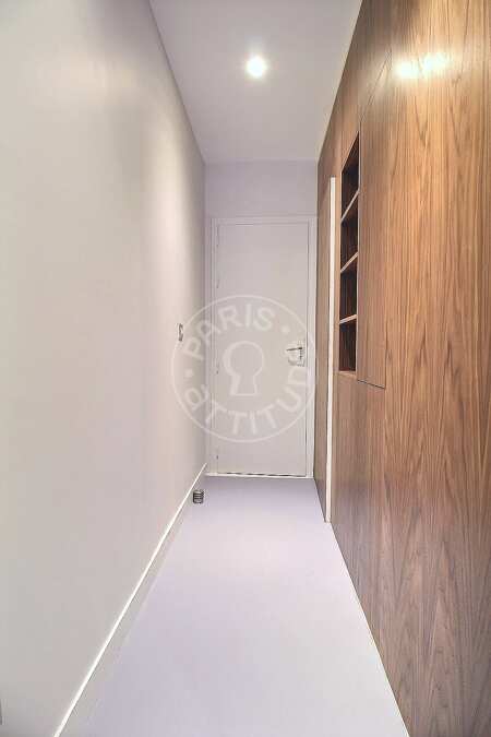Entrance Furnished apartment - 32m²  - 1 bedroom - Montorgueil - Paris